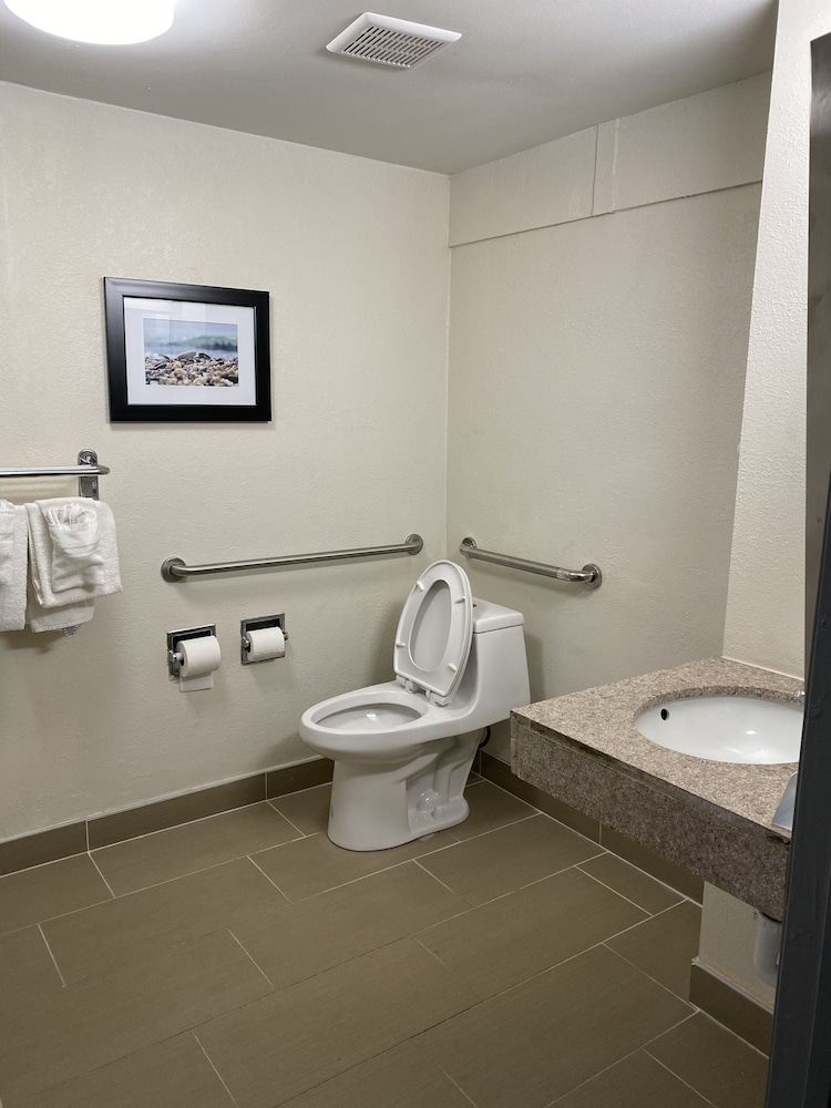 Red Roof Inn Gastonia - photo 41