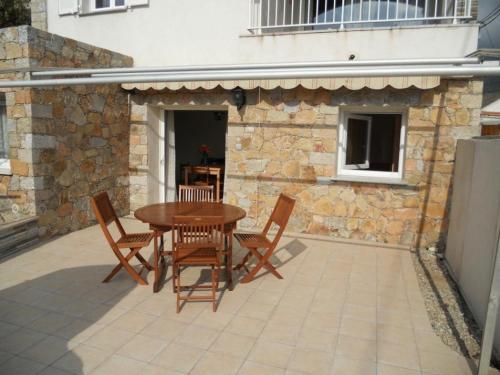 Gites Sassone - carbon neutral hotel in Unknown City