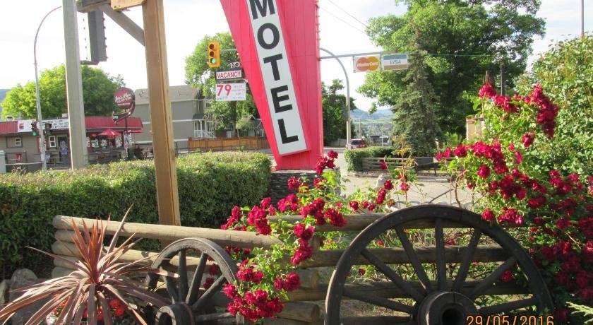 Tel A Friend Motel in Vernon, Canada