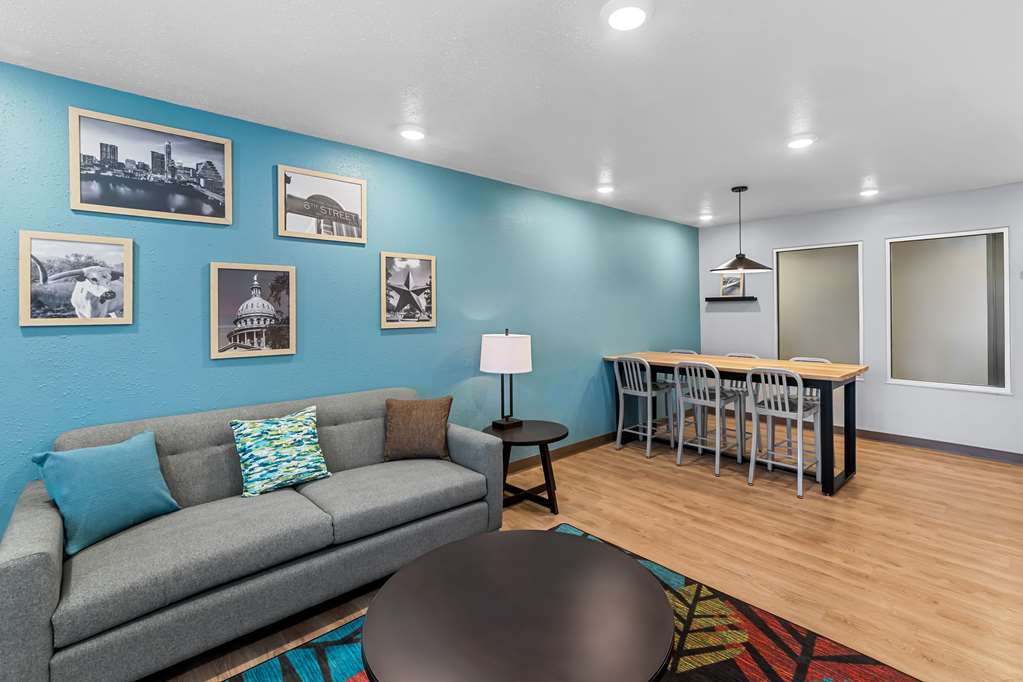 WoodSpring Suites Austin North I 35 - photo 8