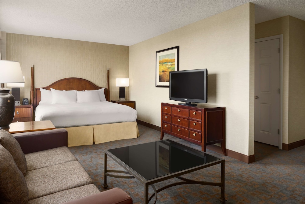 Doubletree by Hilton Somerset Hotel and Conference Center - photo 17