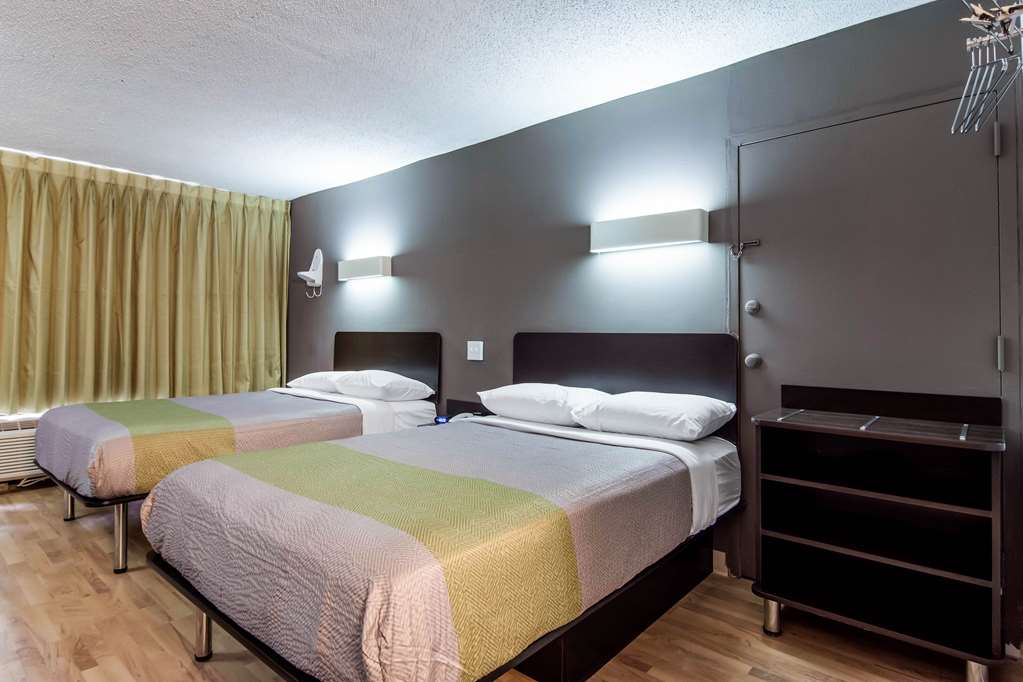 Studio 6 Extended Stay Lagrange GA - photo 16
