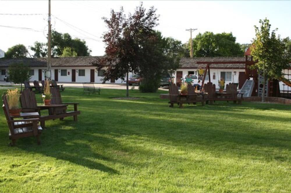 Covered Wagon Motel - photo 76