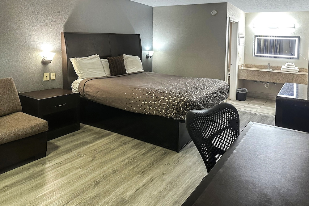 Regal Inn Guntersville By OYO Hwy 431 - photo 12
