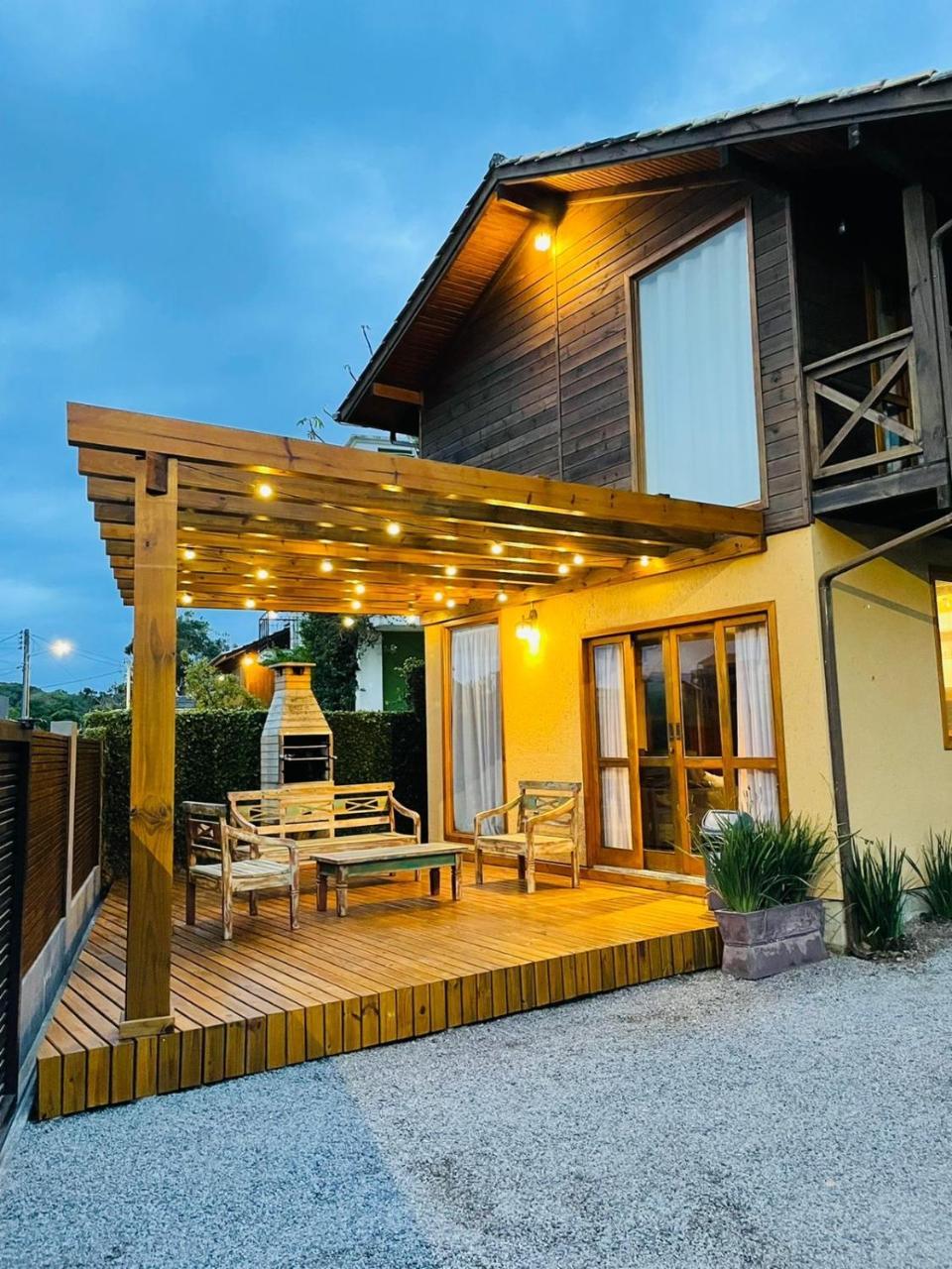 Morada Guarda Explorer 01 in Palhoca, Brasil