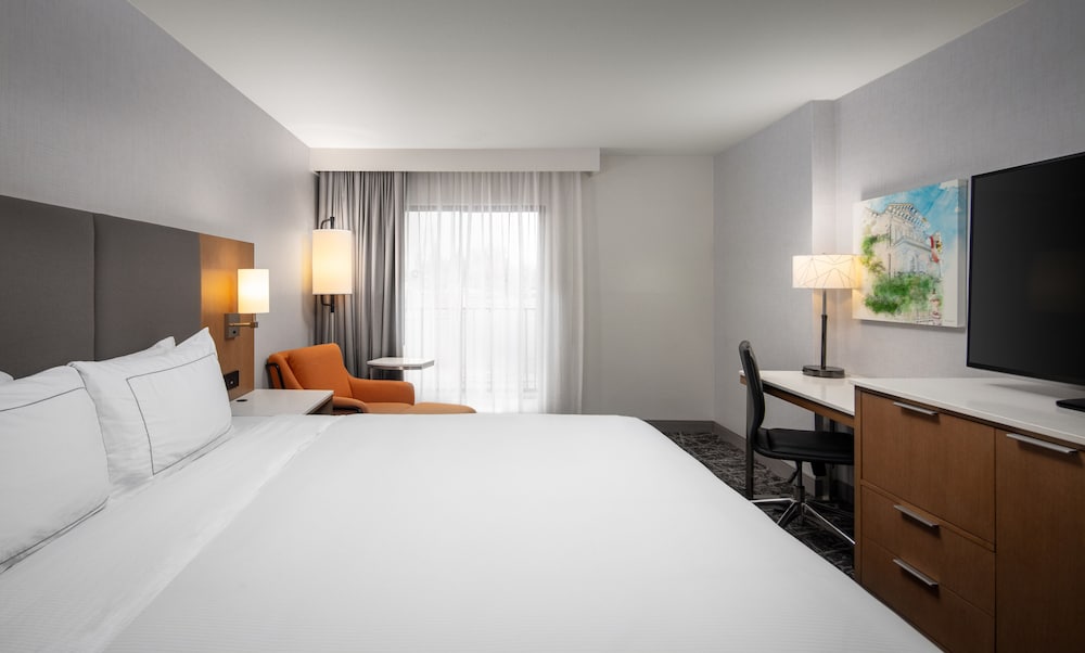 DoubleTree By Hilton Sacramento - photo 8