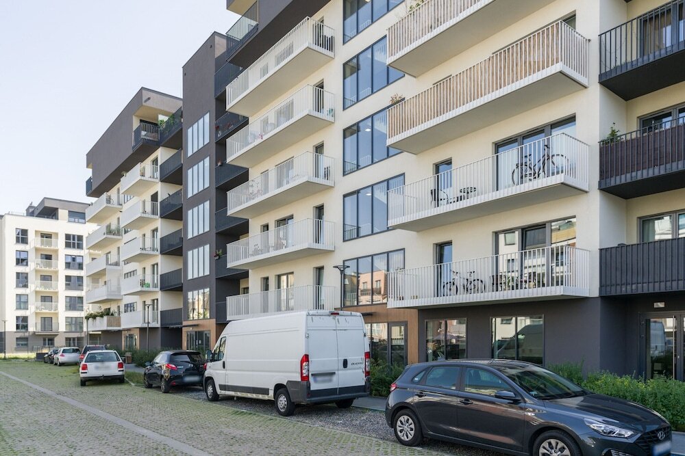 Family Apartment 62m Sowia with GARAGE & BALCONY by Noclegi Renters — 4-Star Luxury Hotel in Poznan, Poland