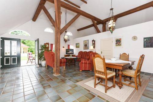 Ferienwohnung im Landhaus Eulennest — Stedesdorf — photo 2