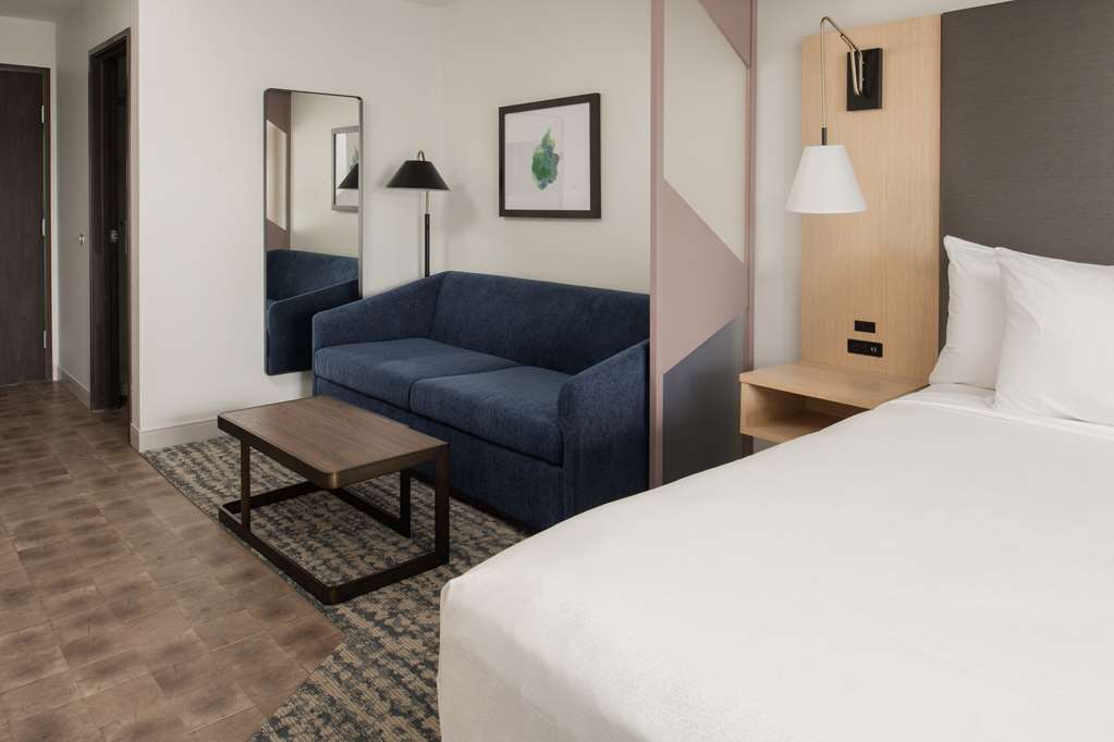 Best Western Premier Keizer Salem Hotel - photo 7