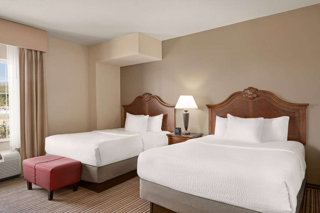 La Quinta Inn & Suites by Wyndham Trinidad - photo 43