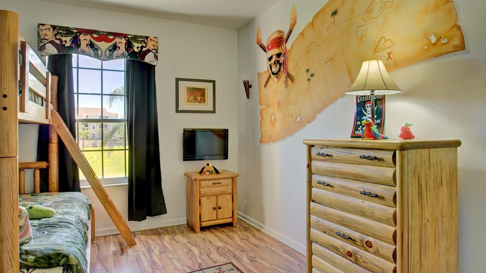 London Condo At Windsor Palms Resort - photo 3