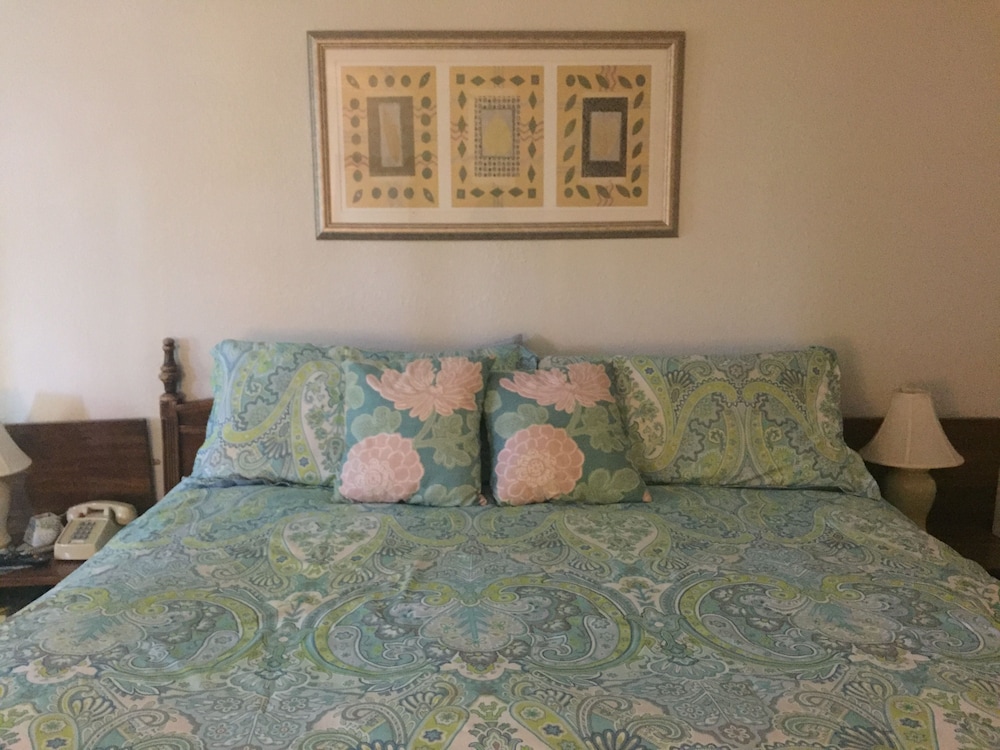 Rustic Motel Rolla - photo 9