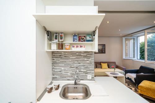 Spacious Two Bedroom Apartment