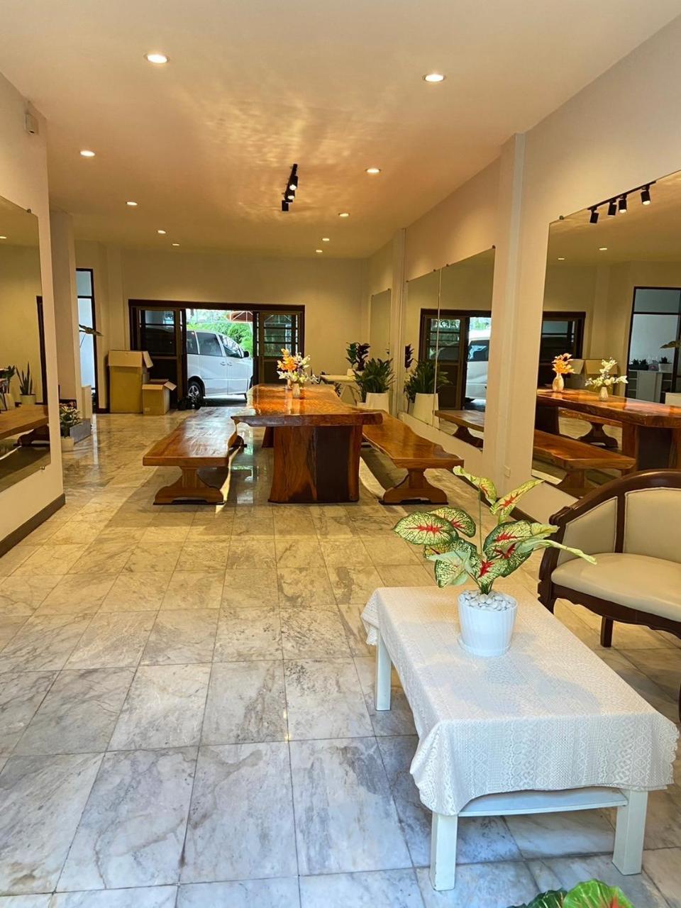 3 Brothers House BKK