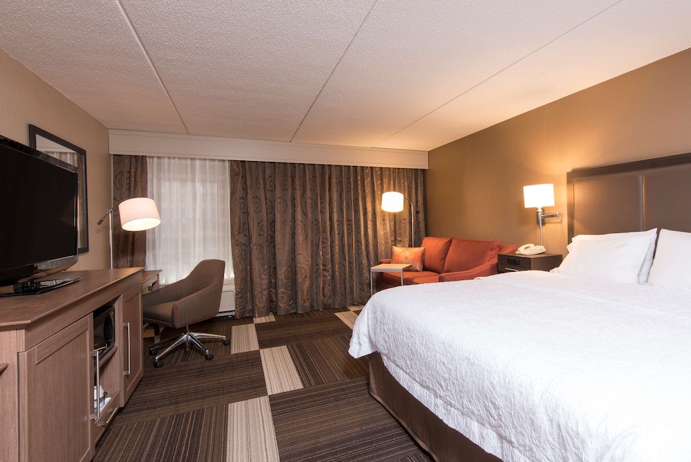 Hampton Inn Seymour - photo 22