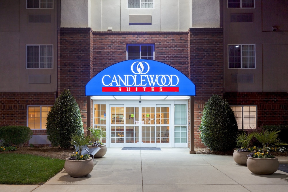 Candlewood Suites Raleigh Crabtree by IHG - photo 41