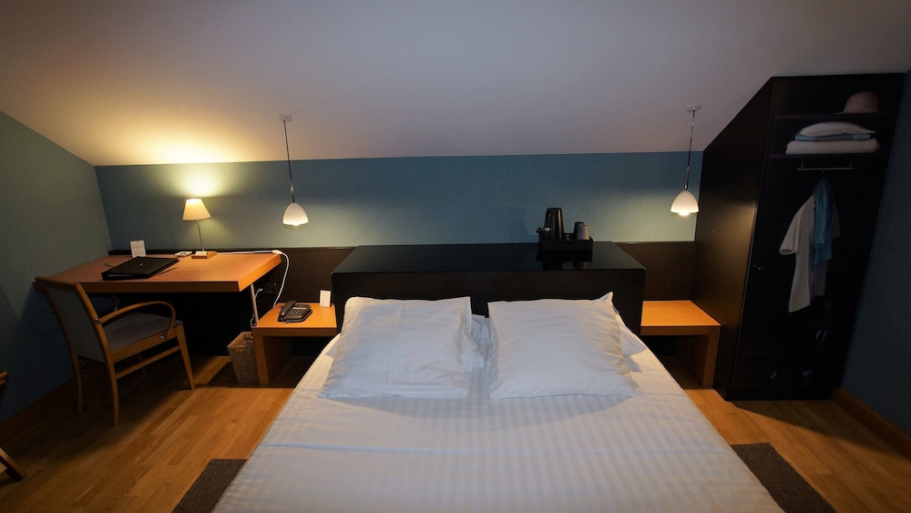 Hôtel L’Orée du Parc — Romans-Sur-Isere — photo 4