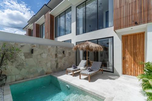 NEW 2BR Pool Villa in Batu Bolong Canggu — 4-Star Luxury Hotel in Canggu, Indonesia