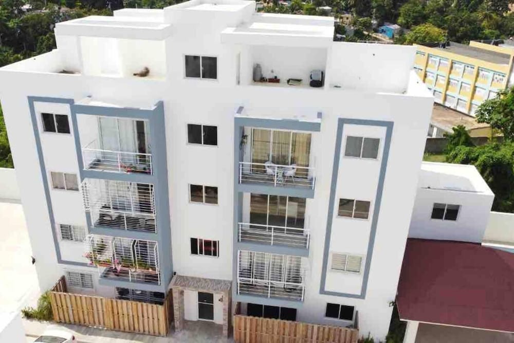 Impeccable 2 bed Apartment in Santo Domingo Oeste — 4-Star Luxury Hotel in Santo Domingo, Dominican Republic