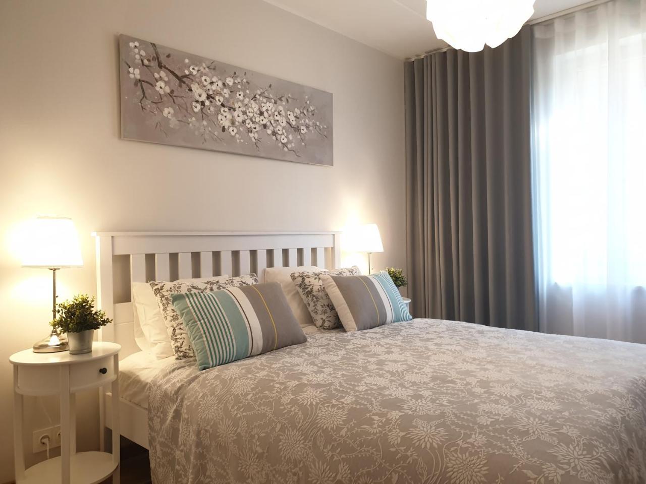 City Center Bright Home