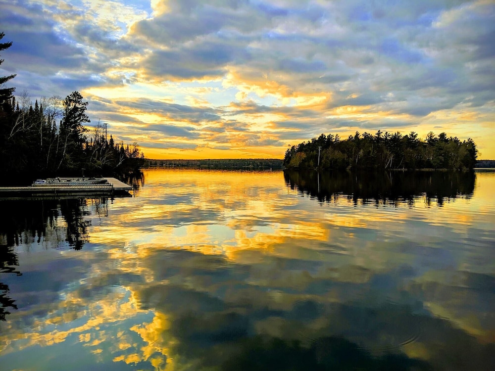 Coadys' Point of View Lake Resort - photo 423