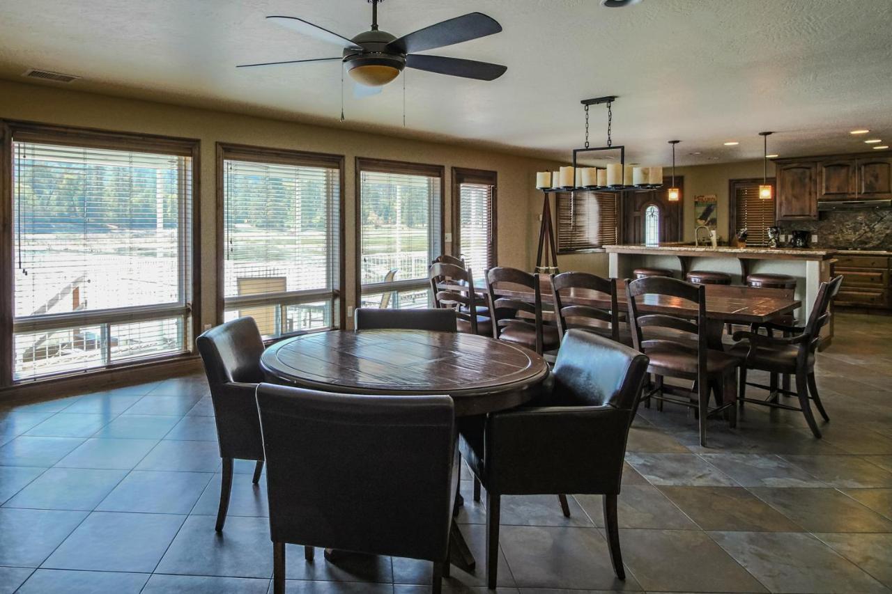 Brickers Lakefront — hotel in Bass Lake
