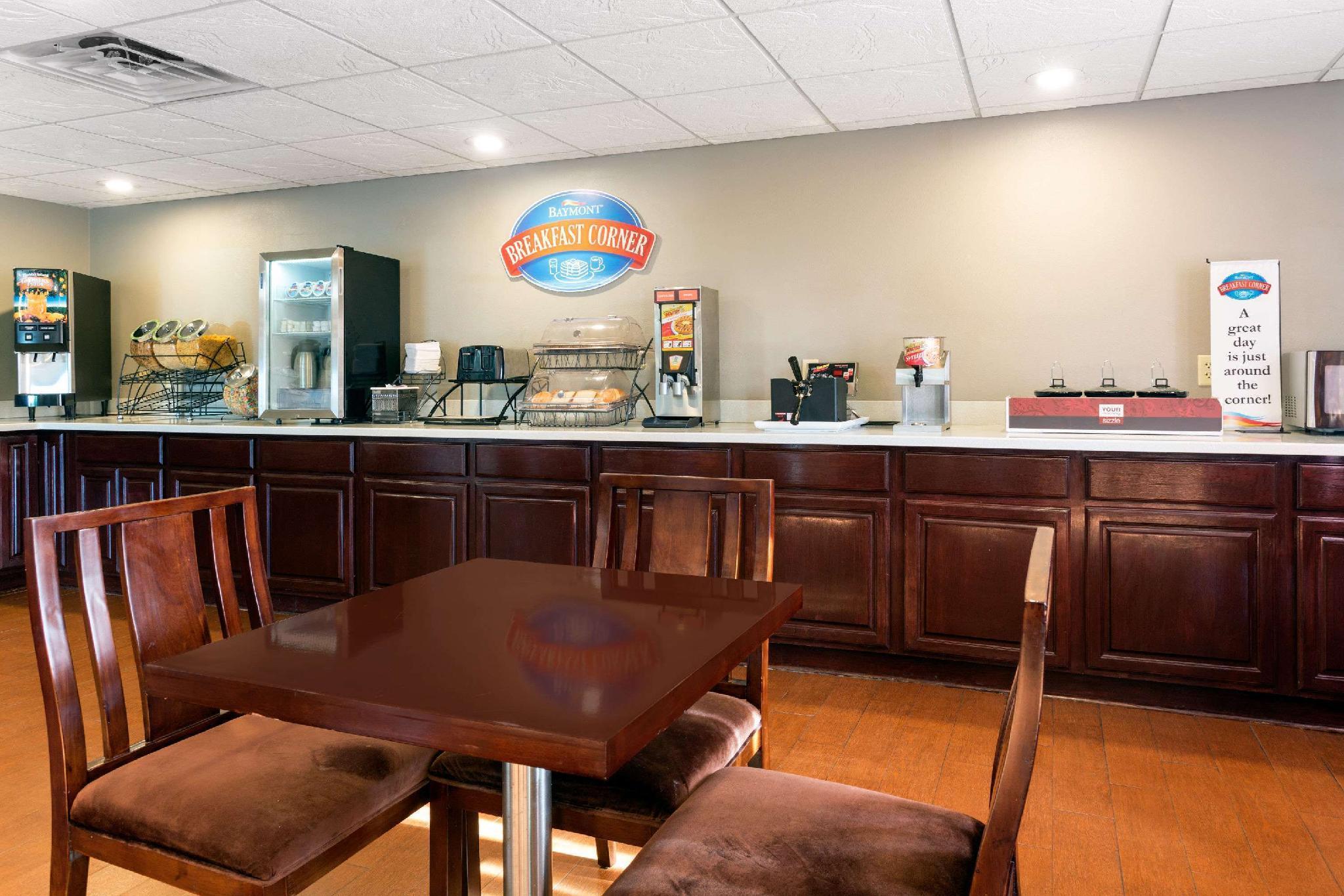 Baymont by Wyndham Cordele - photo 3