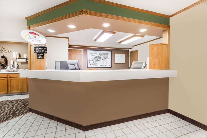 Super 8 by Wyndham Lexington - photo 12