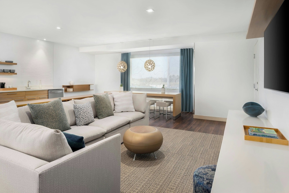 Element Savannah Midtown - photo 18