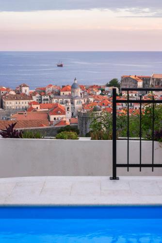 Villa Captain's view Dubrovnik Seaview & Pool