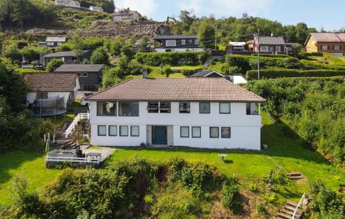Cozy Apartment In Sveio With Kitchen 20194004 — Sveio