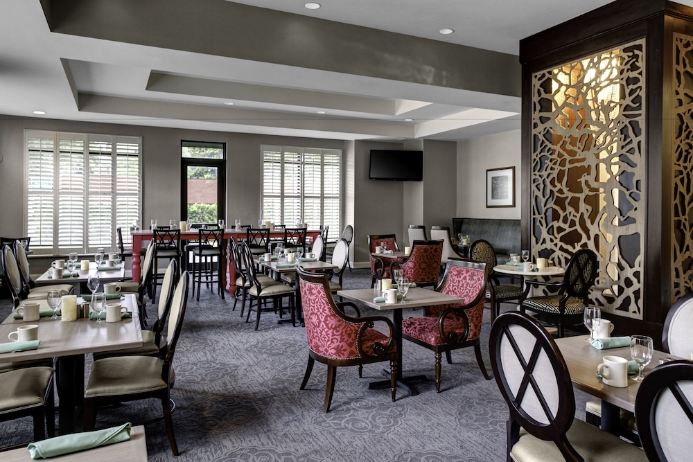 Holiday Inn Savannah Historic District by IHG - photo 28