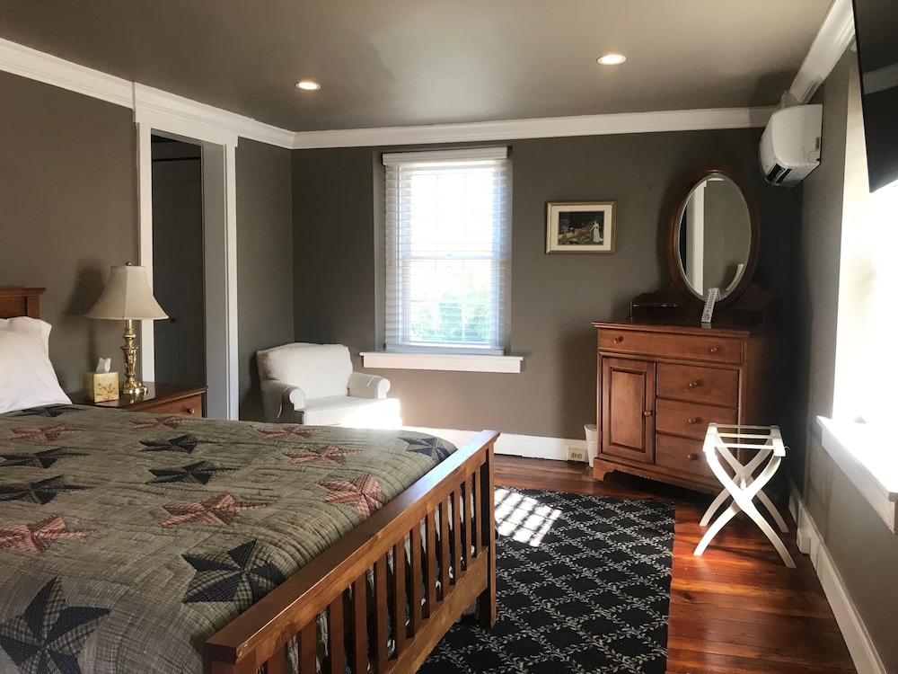 Stottsville Inn - photo 16