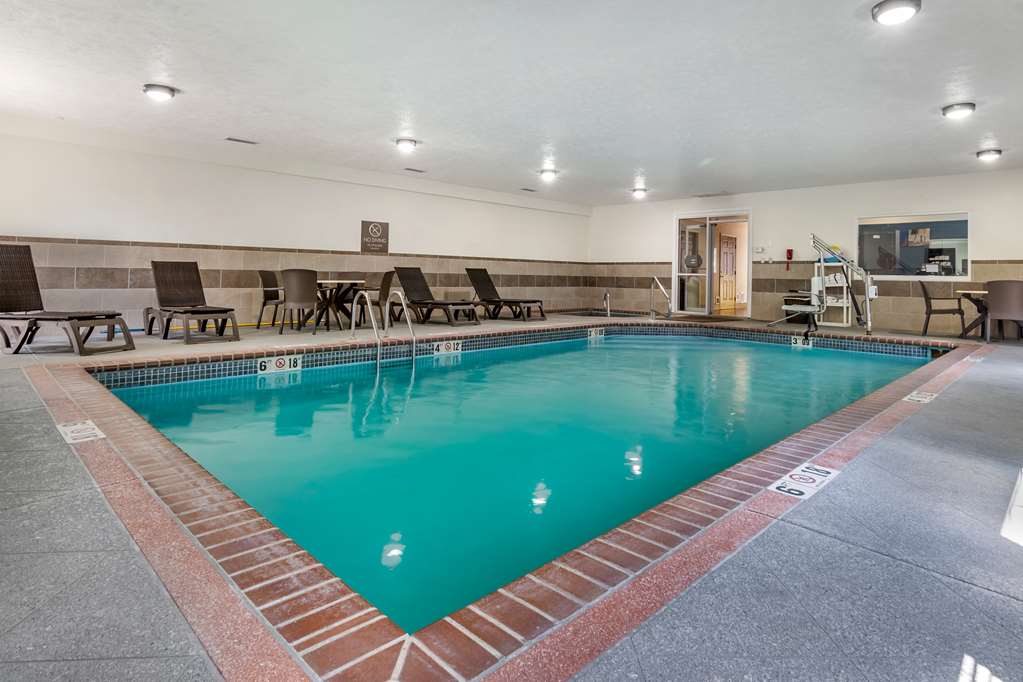 Comfort Inn & Suites Junction City near Fort Riley - photo 28