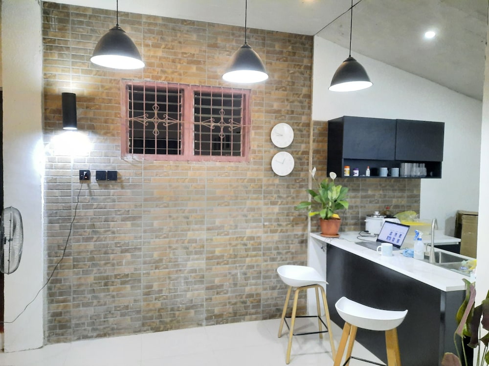 Es Holiday Home 17731352 — Zamboanga
