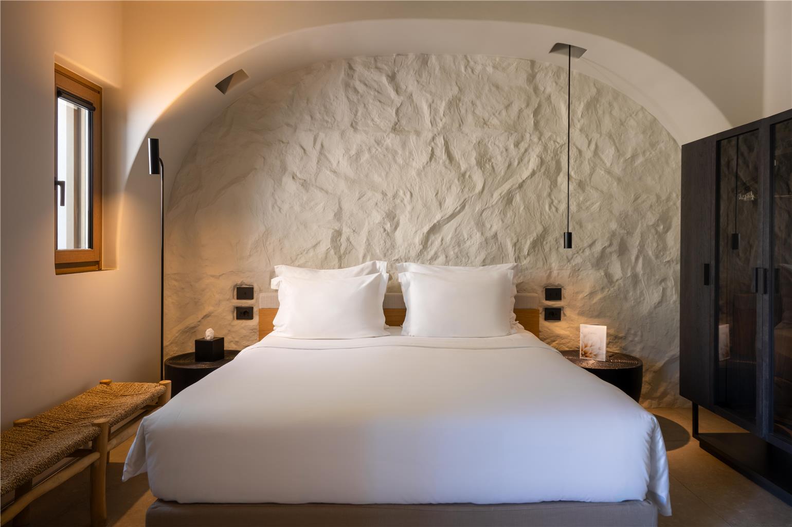 Radisson Blu Zaffron Resort Santorini — Fira — photo 3