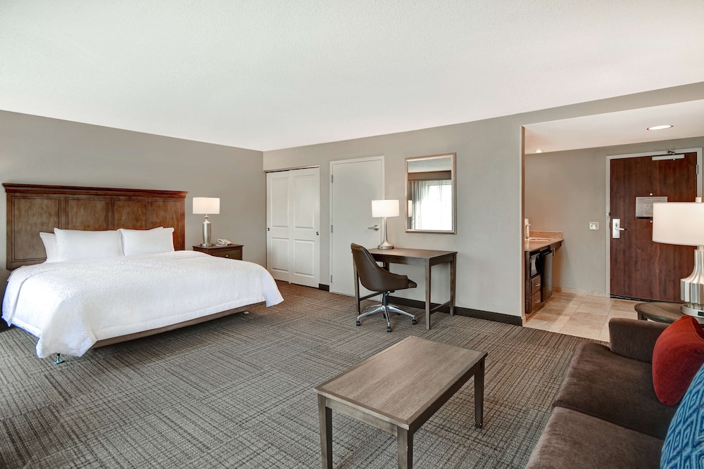 Hampton Inn & Suites Alexandria Old Town Area South - photo 25