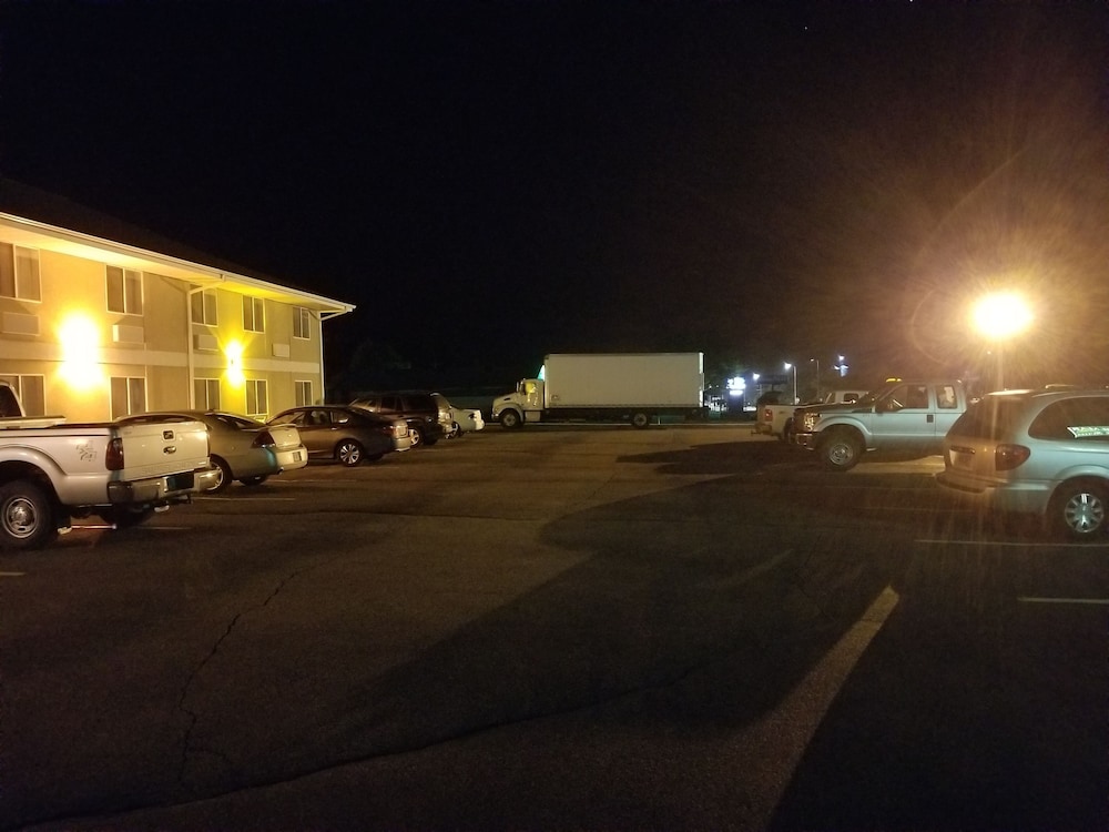 Bilmar Inn & Suites Dell Rapids Near Sioux Falls - photo 174