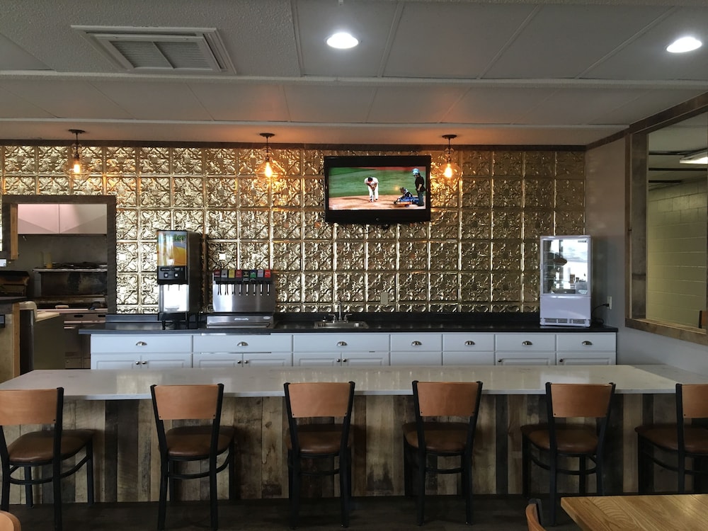 Sunlac Inn - photo 17