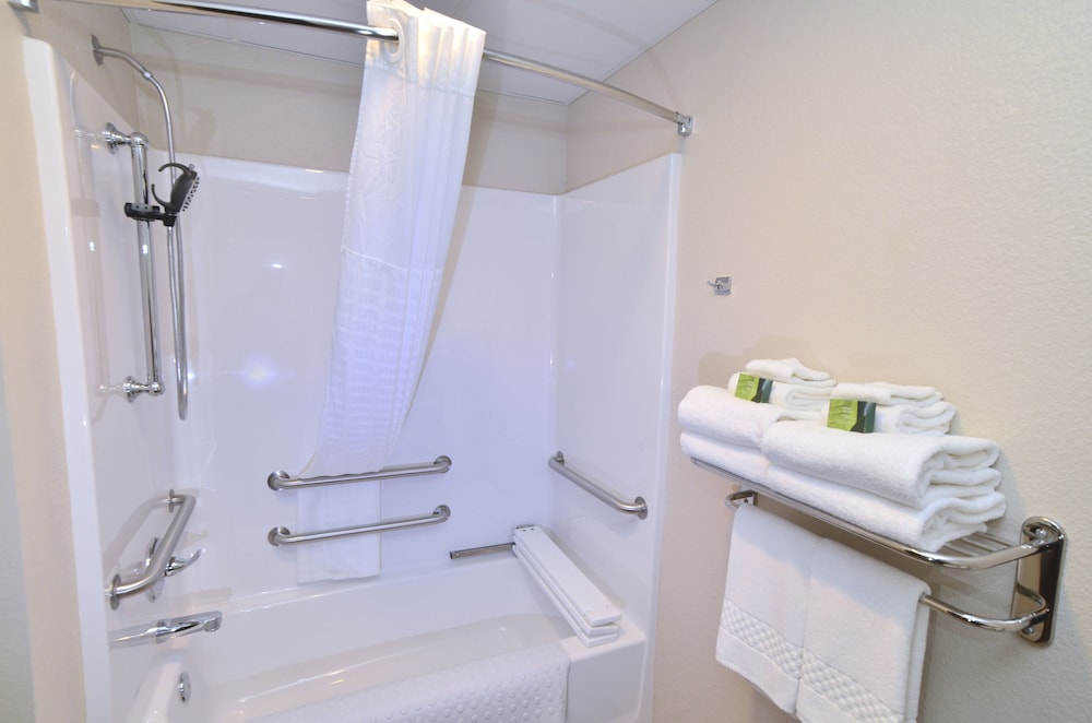 Cobblestone Inn & Suites Manning - photo 80