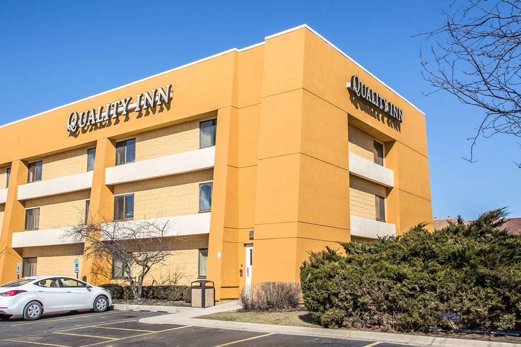 Quality Inn Elgin I 90 — Elgin