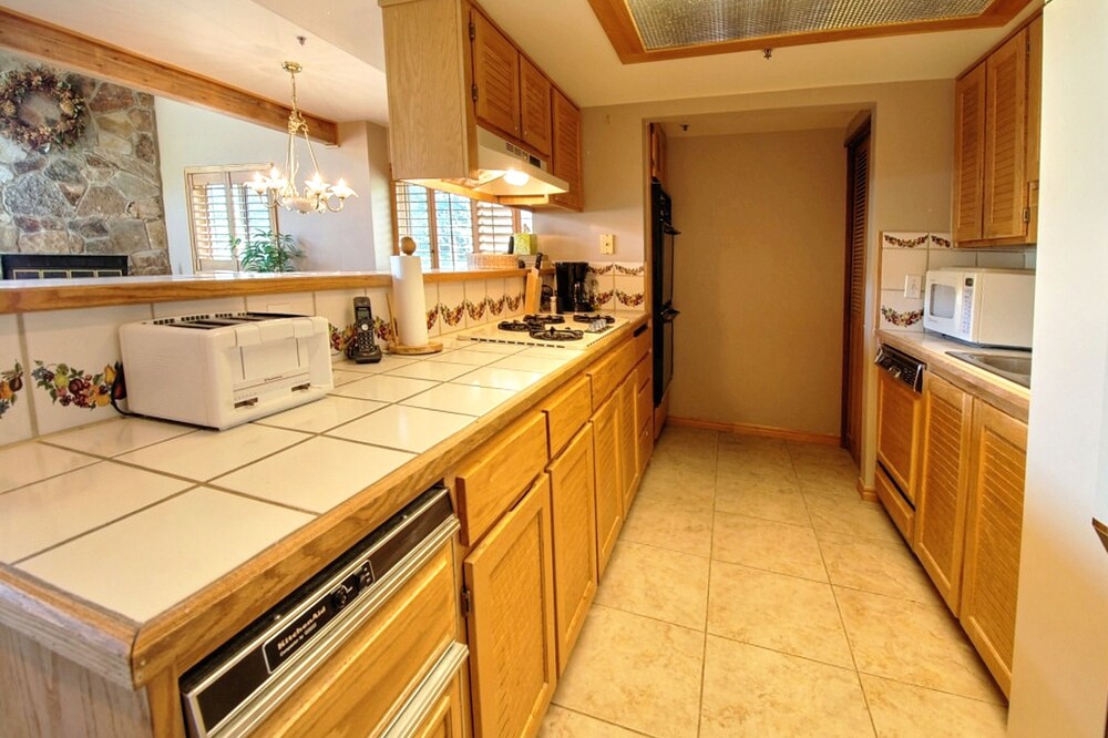 Abode On Queen Esther - photo 13