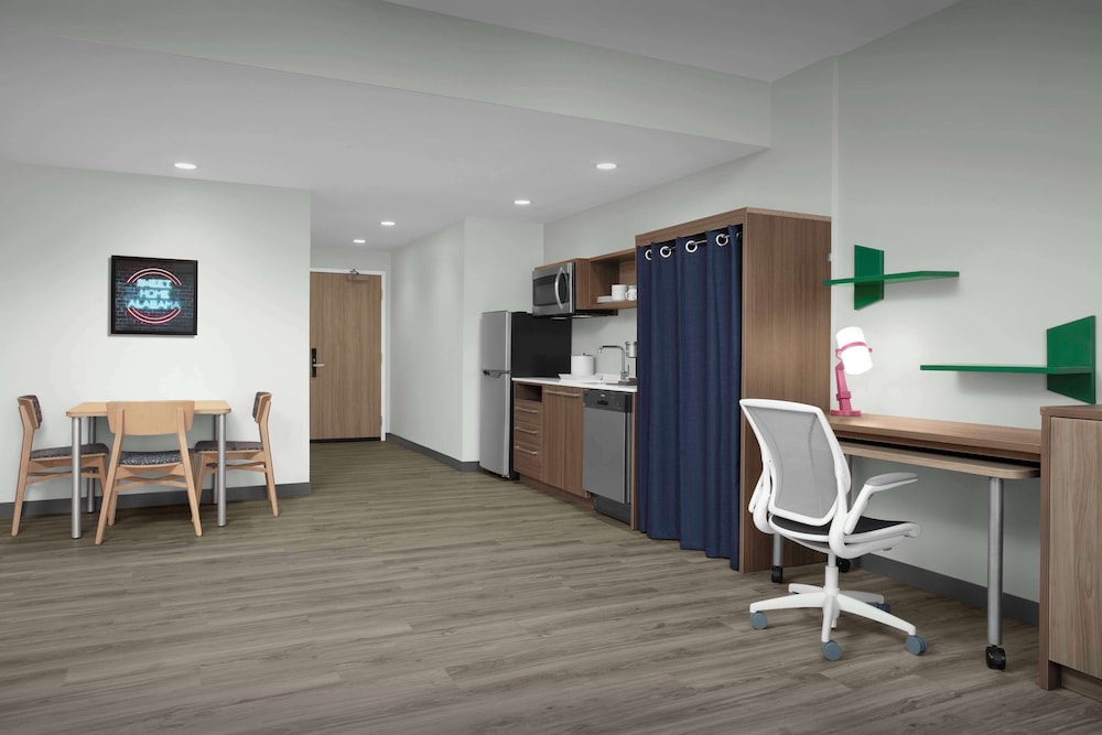 Home2 Suites by Hilton Huntsville Village of Providence - photo 13