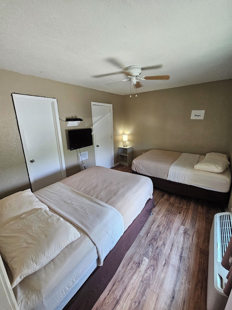 EL Dorado ranch resort - photo 8