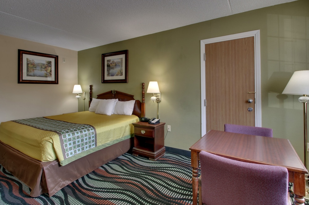 Angel Inn Central - photo 12