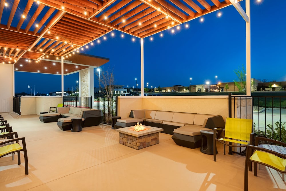 SpringHill Suites by Marriott Weatherford Willow Park - photo 18