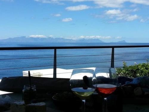 Quarterdeck Holiday Apartment — 4-Star Luxury Hotel in Cape Town, South Africa