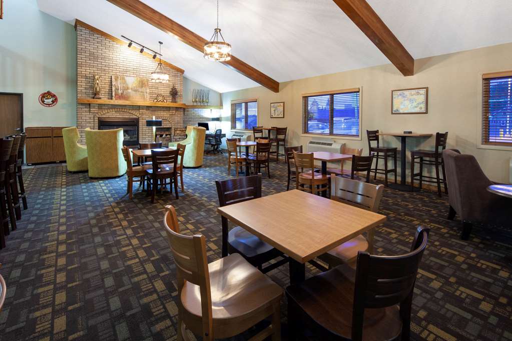 AmericInn by Wyndham Ironwood - photo 10
