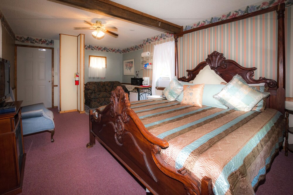 Cottages on Main - photo 16