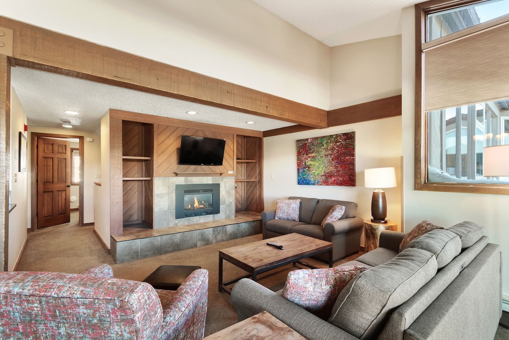 Gold Point Resort Breckenridge by Vacatia - photo 40